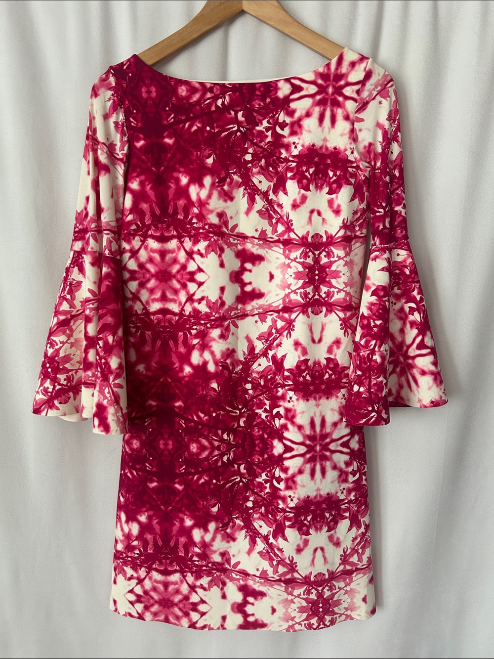 Chiara Boni Gorgeous Pink/White Floral Bell Sleeves Mini Dress *Size 42/US 6*🌸🌸